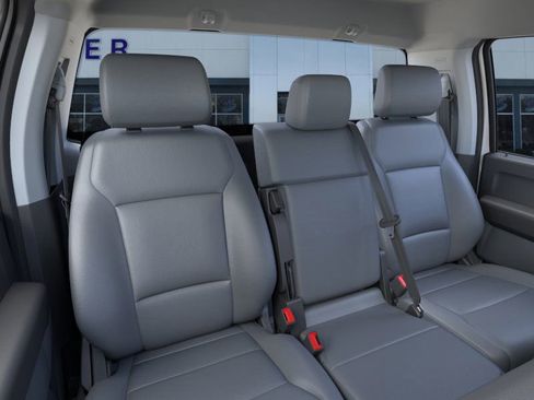 New 2026 Ford F250 XL w/ F-250 >10K GVWR Package image 10