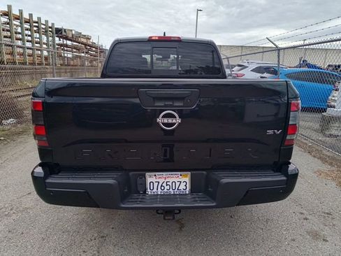 Used 2022 Nissan Frontier SV image 5