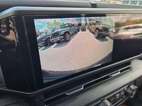 New 2026 Jeep Wrangler Unlimited Sport image 31