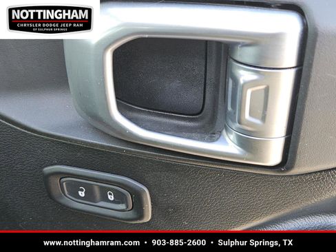 Used 2020 Jeep Wrangler Unlimited Sport image 27