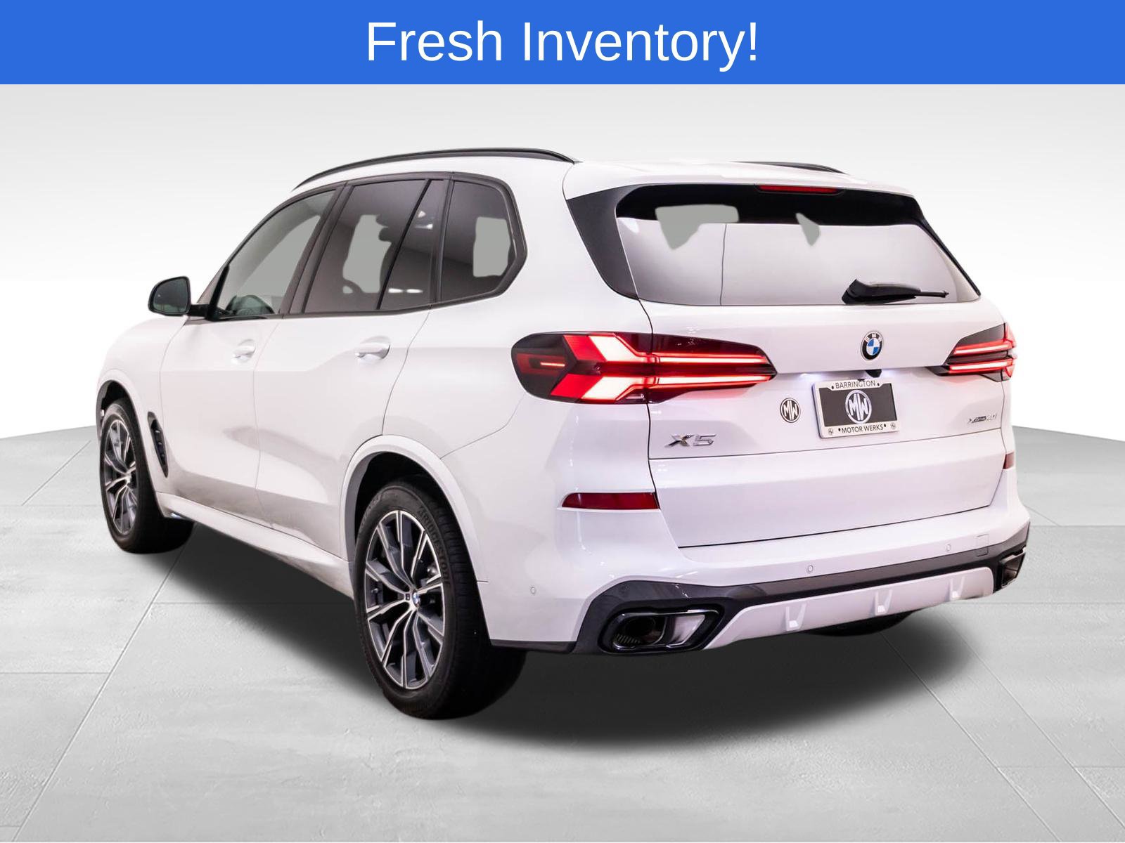 Used 2026 BMW X5 xDrive40i AWD/4WD image 3