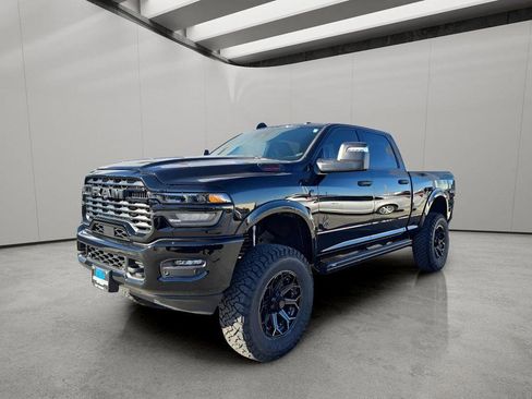 New 2026 RAM 2500 Big Horn AWD/4WD image 1