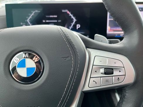 Used 2025 BMW X7 xDrive40i image 27
