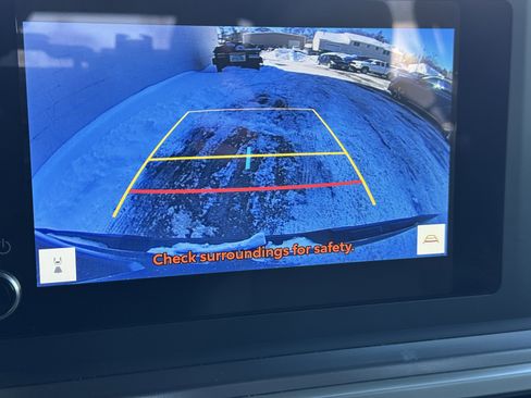 Used 2025 Toyota Tacoma SR5 image 25