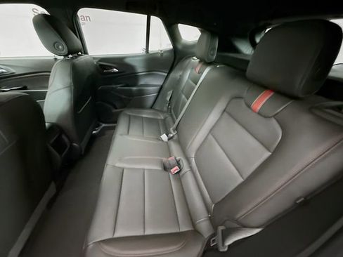 New 2026 Chevrolet Trax RS w/ Sunroof Package image 27