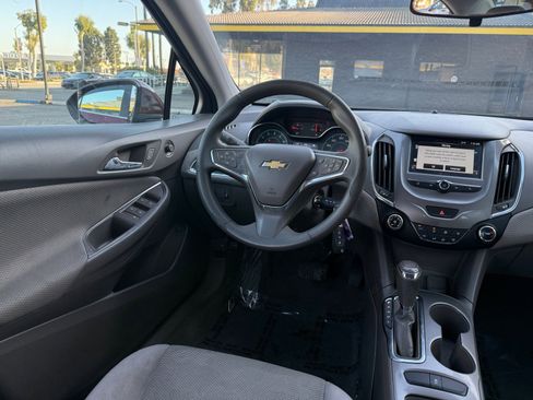 Used 2016 Chevrolet Cruze LT w/ RS Package image 22