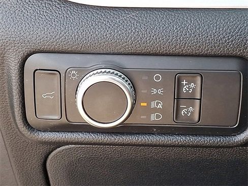 Used 2021 Ford Explorer XLT w/ Class III Trailer Tow Package image 25