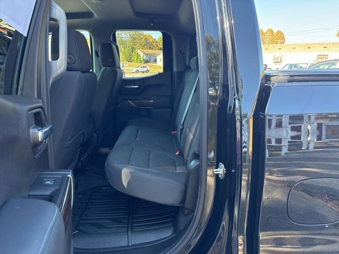 Used 2020 GMC Sierra 1500 SLE w/ SLE Value Package image 21