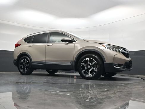 Used 2017 Honda CR-V Touring image 39