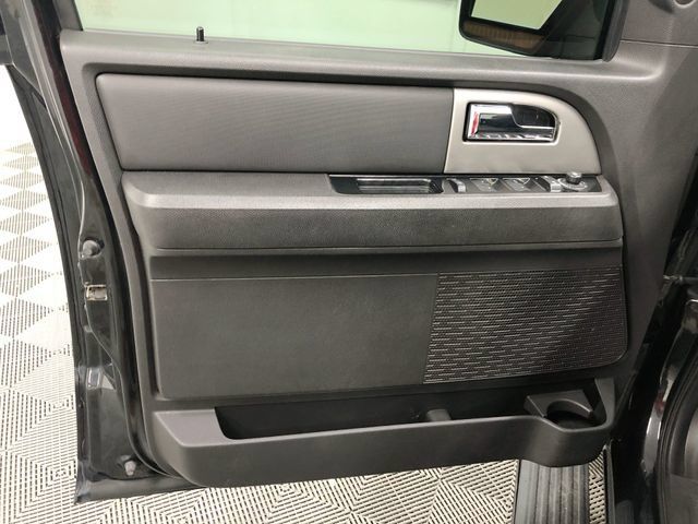 Used 2014 Ford Expedition Limited w/ Equipment Group 301A AWD/4WD image 19