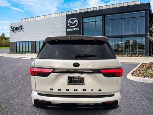 Used 2024 Toyota Sequoia Platinum image 4