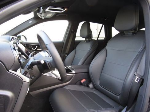 Certified 2026 Mercedes-Benz GLC 300 4MATIC image 10