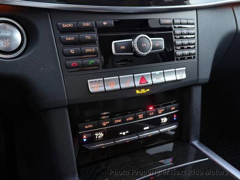 Used 2014 Mercedes-Benz E 250 BlueTEC Sedan image 24