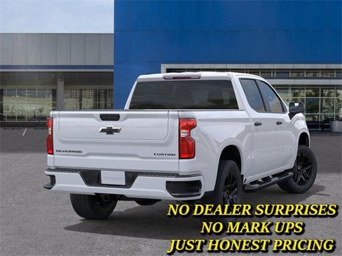 New 2026 Chevrolet Silverado 1500 Custom w/ Turbomax Blackout Package image 4