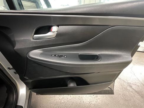 Used 2021 Hyundai Santa Fe SEL image 17