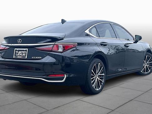 Used 2024 Lexus ES 300h w/ Premium Package image 13