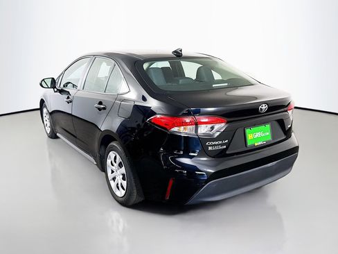 Used 2024 Toyota Corolla LE image 7