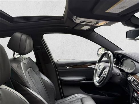 Used 2017 BMW X6 sDrive35i image 22