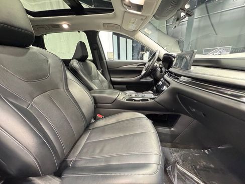 Used 2024 INFINITI QX60 Luxe image 30