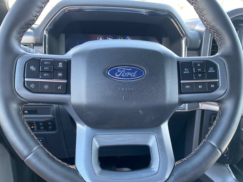 Used 2025 Ford F150 Lariat w/ Equipment Group 501A Mid AWD/4WD image 17