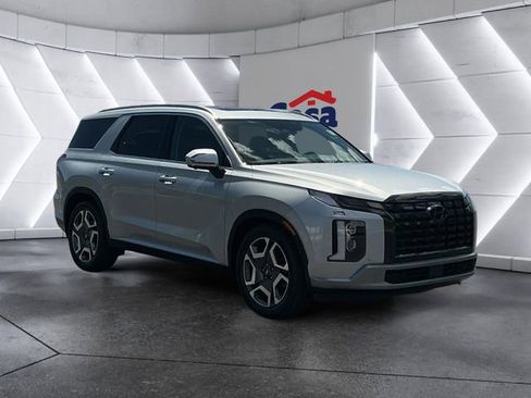 Used 2023 Hyundai Palisade SEL w/ Cargo Package AWD/4WD image 4