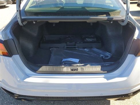 New 2025 Nissan Altima 2.5 SR w/ SR Premium Package image 28