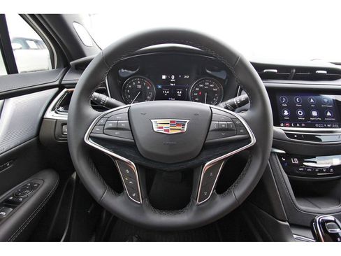 New 2025 Cadillac XT5 Premium Luxury w/ Technology Package image 13