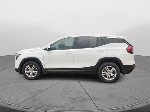 Used 2024 GMC Terrain SLE AWD/4WD image 8