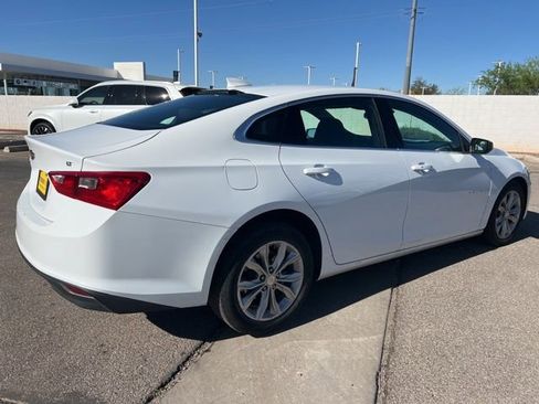Used 2023 Chevrolet Malibu LT FWD image 4
