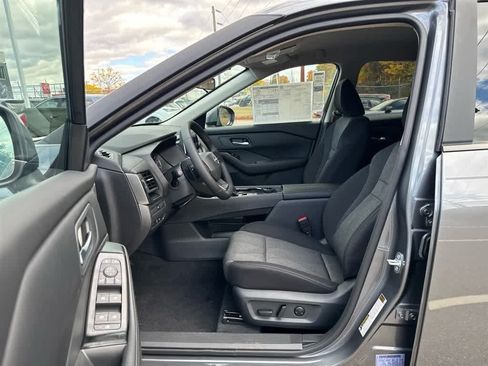 New 2026 Nissan Rogue SV w/ Cold Weather Package image 11