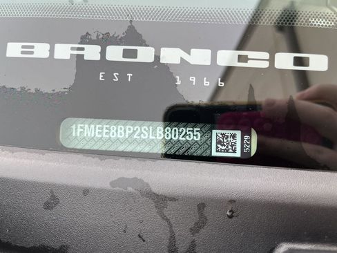 New 2025 Ford Bronco Outer Banks AWD/4WD image 26