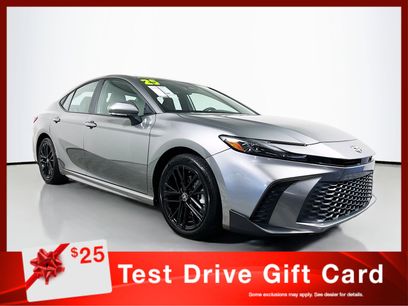Used 2025 Toyota Camry SE