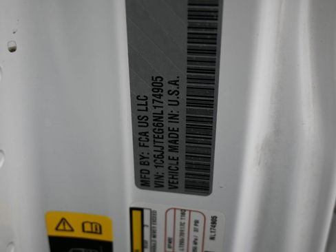 Used 2022 Jeep Gladiator Mojave w/ LED Lighting Group image 15