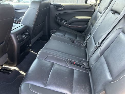 Used 2019 GMC Yukon XL SLT w/ Open Road Package RWD image 10