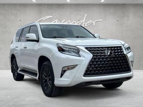 Used 2022 Lexus GX 460 Premium image 2