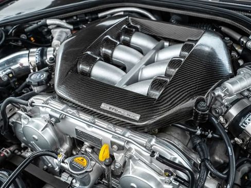Used 2014 Nissan GT-R Premium AWD/4WD image 36