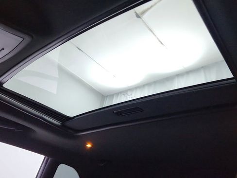 Used 2023 Dodge Challenger SRT Hellcat Redeye w/ Quick Order Package 27M image 17