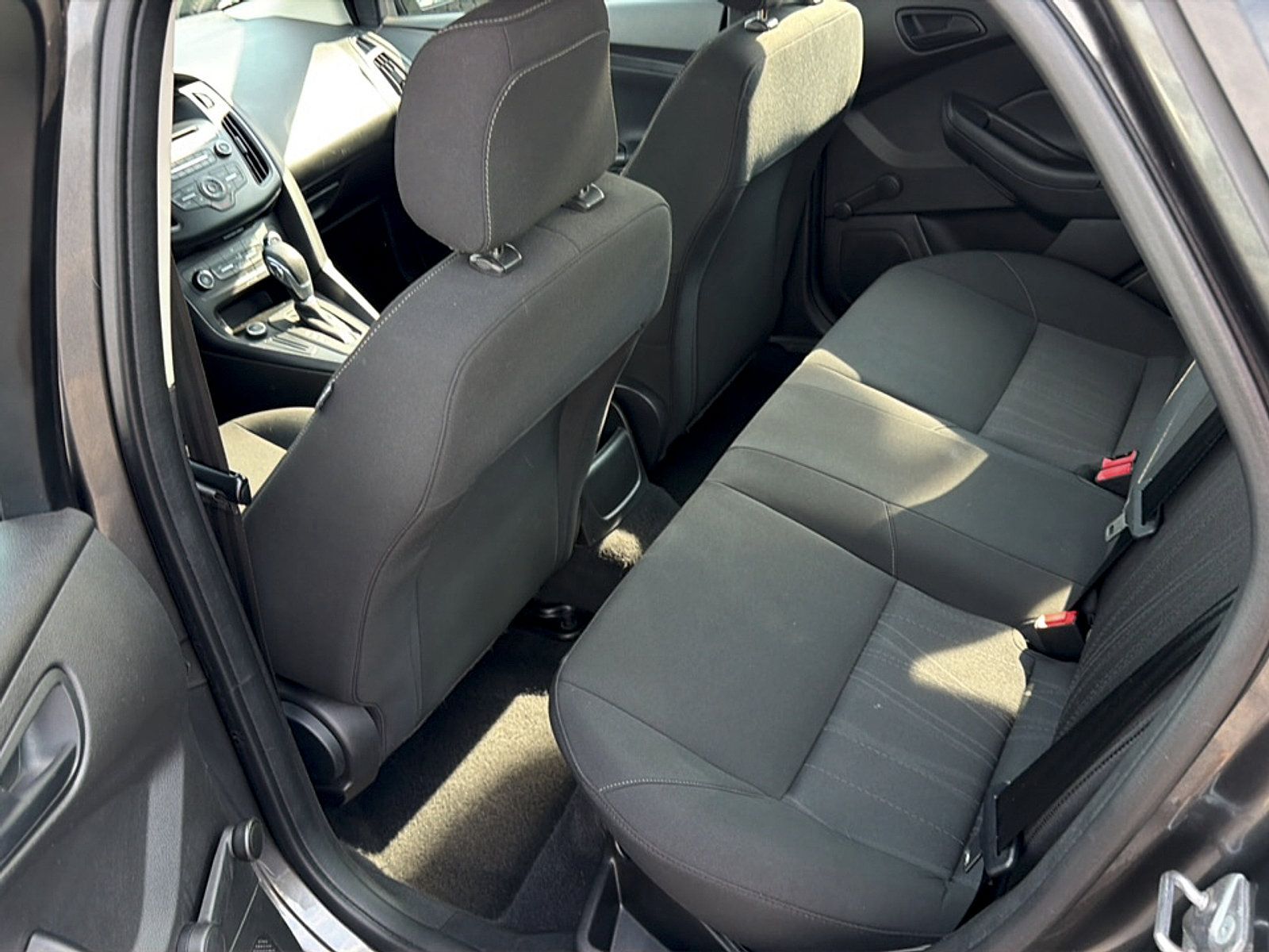 Used 2015 Ford Focus S FWD image 8