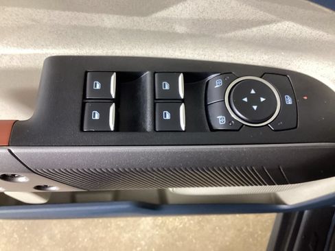 Used 2026 Ford Maverick Lariat w/ 4K Tow Package AWD/4WD image 16