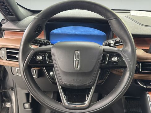Used 2024 Lincoln Aviator Reserve w/ Elements Package Plus RWD image 18