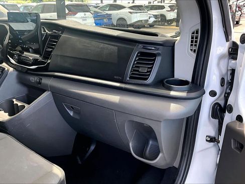 Used 2023 Ford Transit 350 XLT RWD image 18