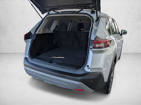 Used 2023 Nissan Rogue SV image 23