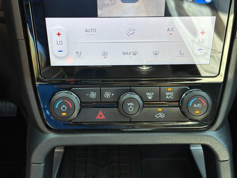 Used 2024 Ford Ranger Lariat w/ FX4 Off-Road Package AWD/4WD image 26