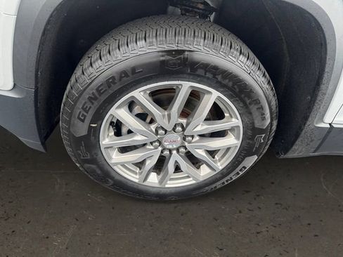 Used 2019 GMC Acadia SLE w/ Driver Alert Package I AWD/4WD image 9