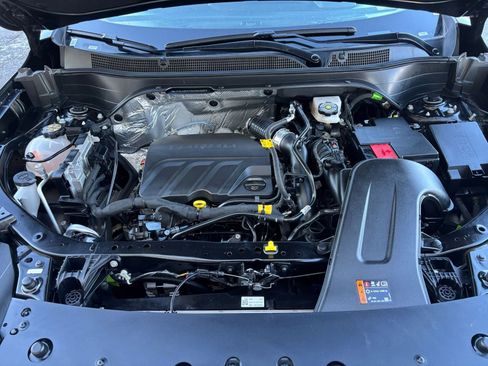 Used 2025 Chevrolet Trax LT image 25