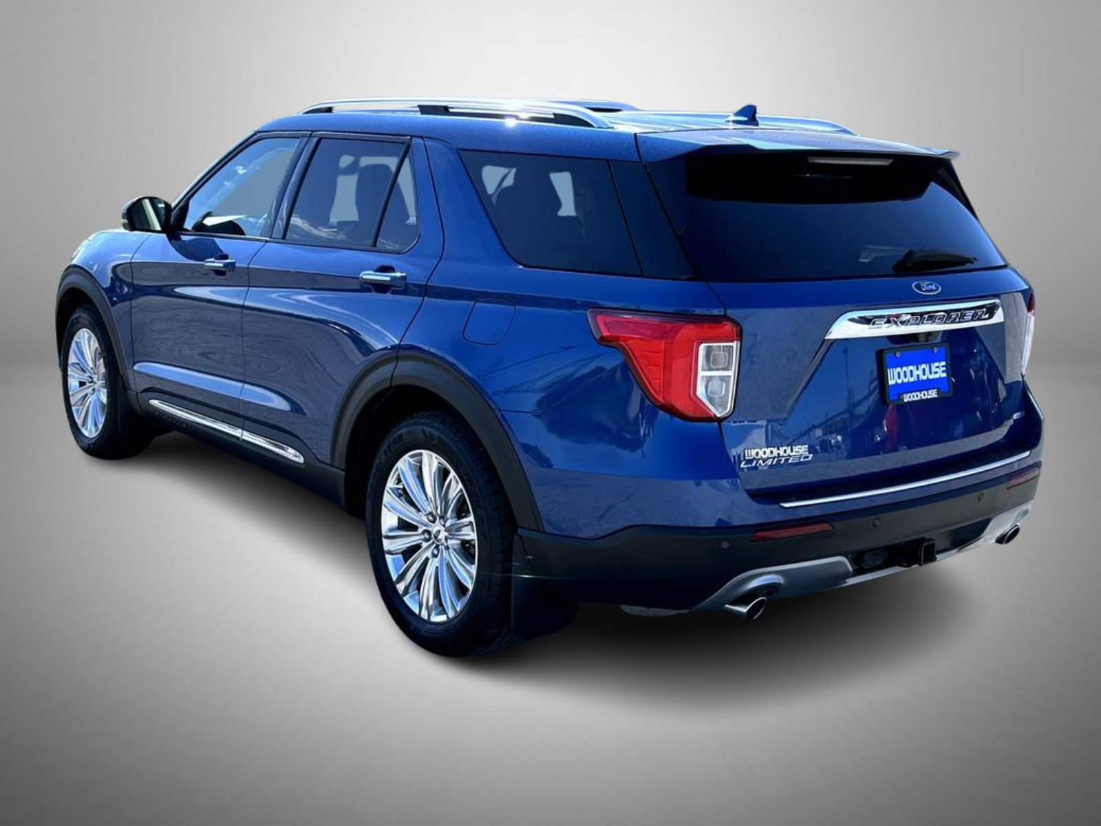 Used 2020 Ford Explorer Limited w/ Class III Trailer Tow Package AWD/4WD image 7