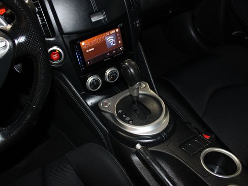Used 2012 Nissan 370Z Coupe w/ Sport Pkg RWD image 17