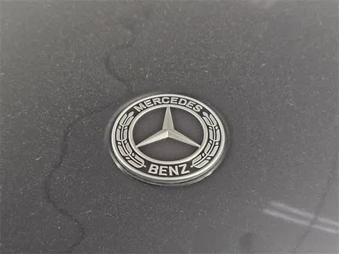 Certified 2025 Mercedes-Benz GLA 250 4MATIC image 11