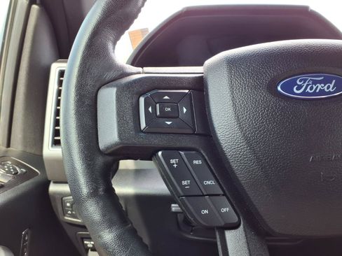 Used 2018 Ford F150 XLT w/ Equipment Group 302A Luxury RWD image 11