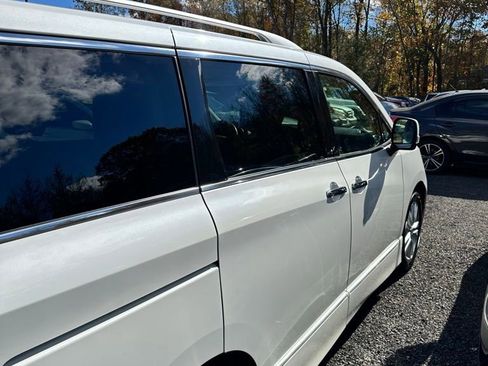 Used 2015 Nissan Quest SL image 10